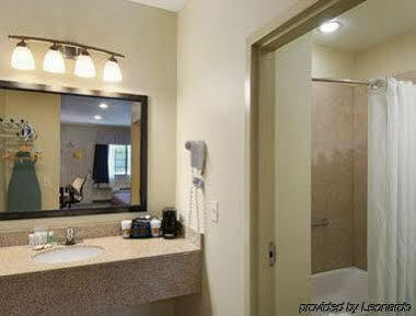 Super 8 By Wyndham Stephenville